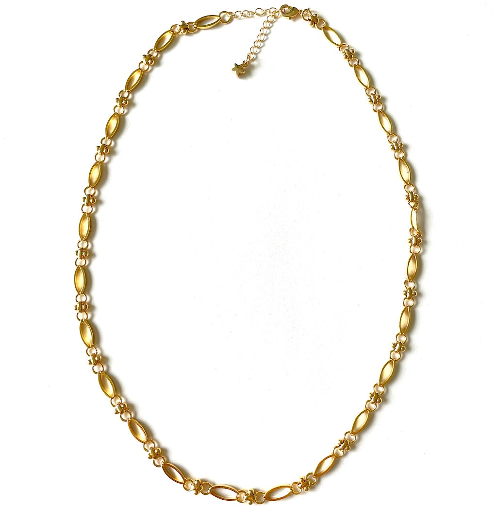 Amora Chain Necklace