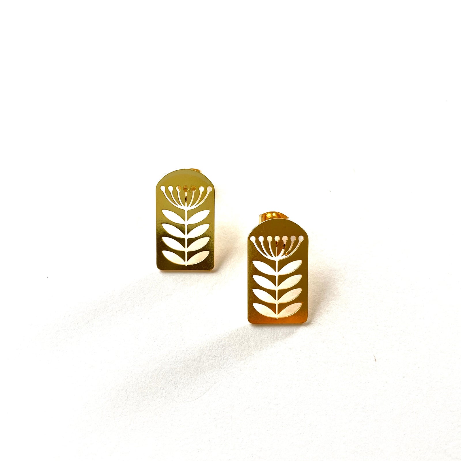 Dandelion Dream Studs