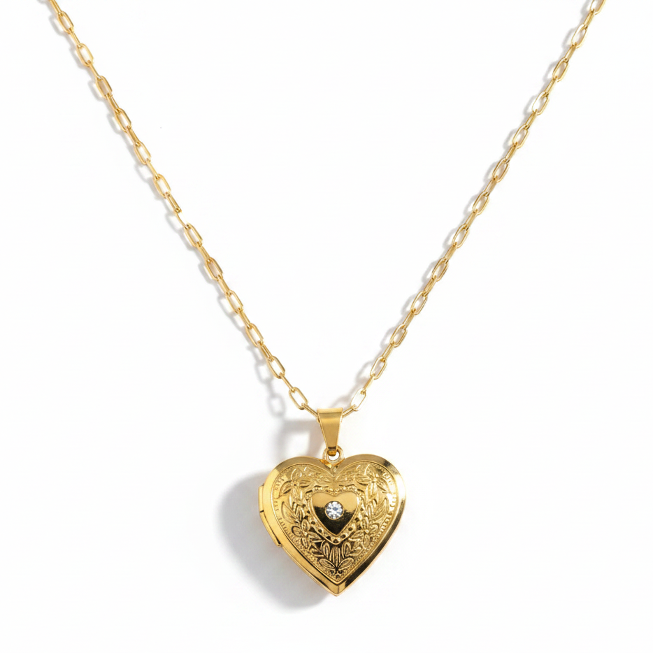 Siyona Heart Locket Necklace