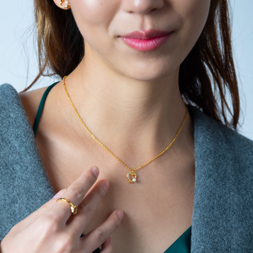 Sparkle Pendant Necklace