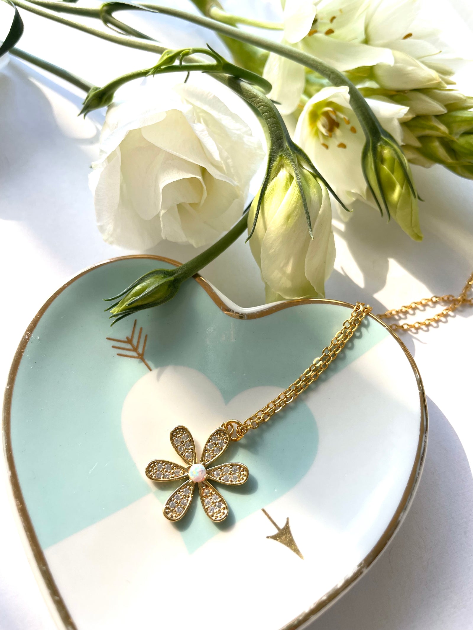 Pary Gold Flower Pearl Necklace - Standout Boutique